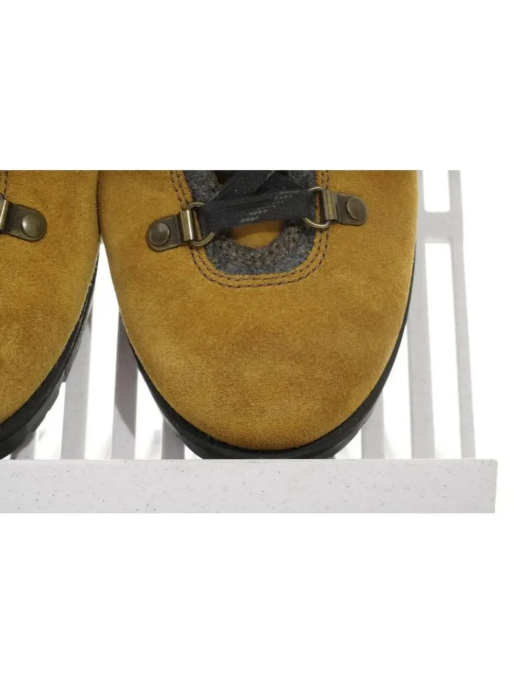 Clarks Faralyn Alpha Suede Boots Women's Sz 9.5W Shoes